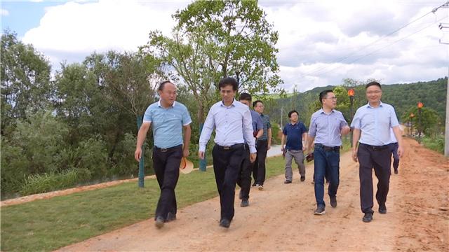 秋古村委会典范项目，引领乡村发展的领航之作