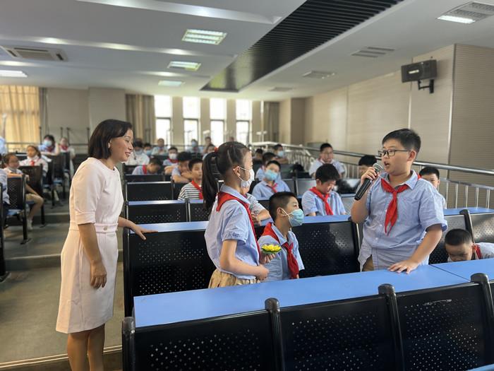 西湖区小学最新动态报道